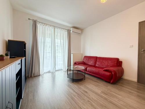 Iwaszkiewicza Homely Apartment by BookingHost – khách sạn tại Oltaszyn
