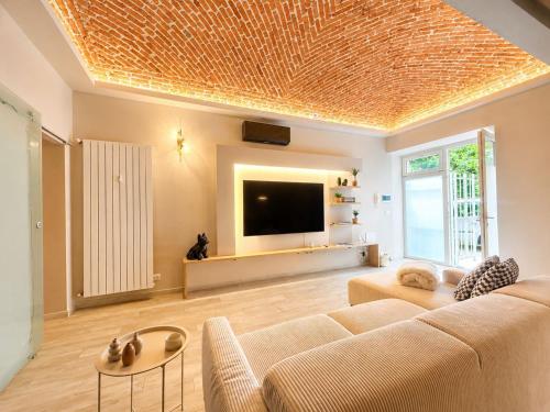 Luxury Loft 200 meters from Porta Nuova