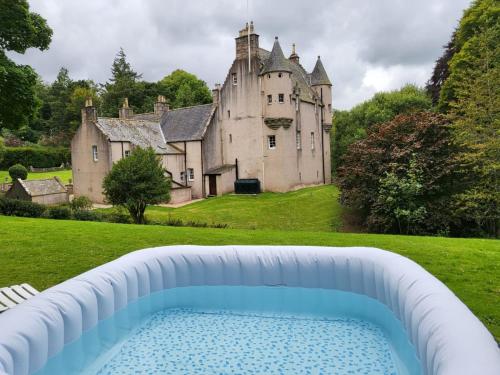 Pezsgőfürdő, Lickleyhead Castle BnB in Kirktown Of Clatt