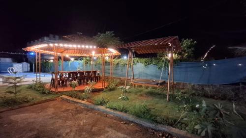 Garden, Aavishkar Prime 2BHK Private Villa in Lonavala - Private Pool, Garden & Turf near The Oven, Pawna Dam, Lonavala