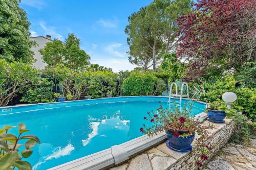 Suite Marie avec climatisation in Mejannes-les-Ales