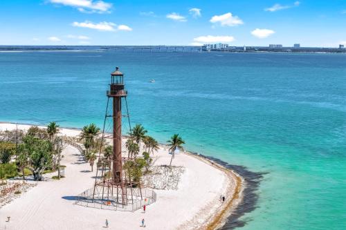 Lighthouse Point A311, Sanibel