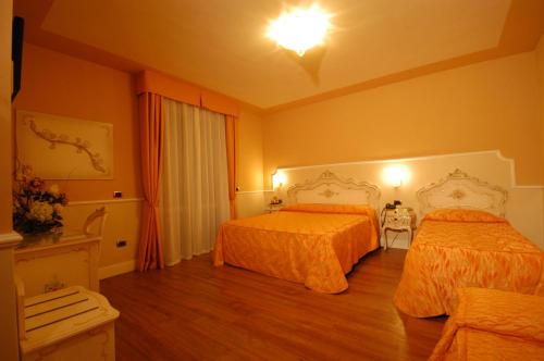 Classic Triple Room
