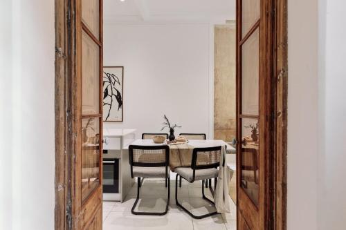 Spacest - Carrer de Trafalgar A - image 5