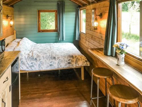 Viesnīcas āriene, Misty Shepherds Hut - Ukc9298 in Talgarreg