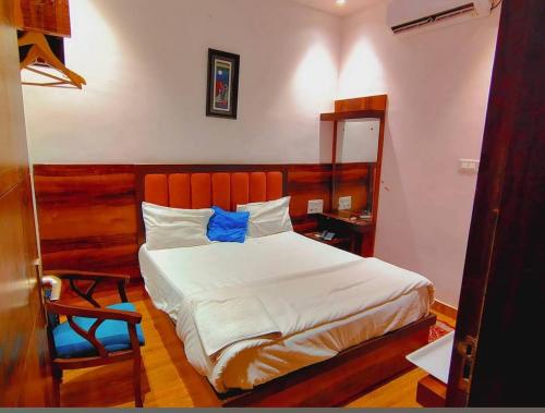 Hotel Virat Restaurant & Food Court