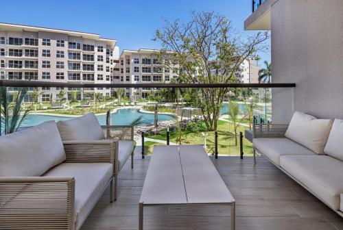 Olas del Mar by Playa Caracol Resorts in El Pajonal