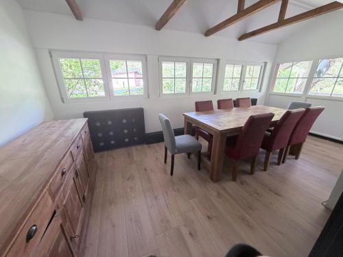 Iekārtas, ForestNest Ruhiges Chalet für 8 Personen im Wald mit Kamin (ForestNest Ruhiges Chalet fur 8 Personen im Wald mit Kamin) in Michelau
