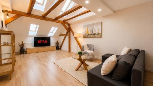 YFB I 130m2 Designwohnung mit 2 Bädern in Gera, Deutschland