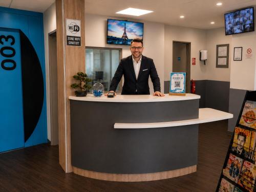 First Inn Hotel Paris Sud Les Ulis - Les Ulis
