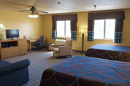 Super 8 By Wyndham Abilene Ks in Abilene (Kansas)
