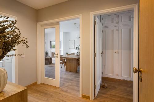 Carcavelos Terrace & Beach Apartment in คาร์คาเวโลส