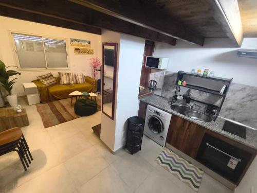 Front beach cosy apartment in La Goulette