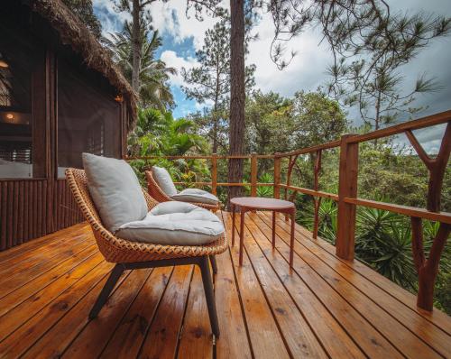 Балкон, Gaia Riverlodge in Белмопан