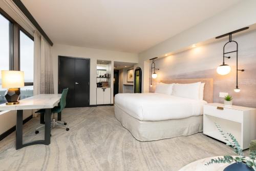 room detail thumbnail 0