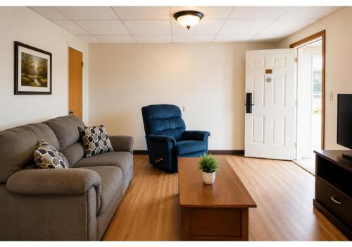Homestead Inn - image 25