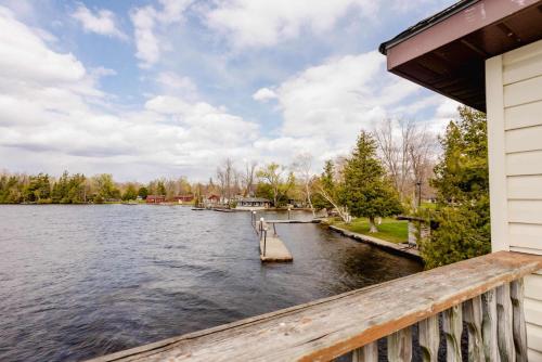 Upper Boathouse on Balsam Lake #1 in Rosedale (ON)