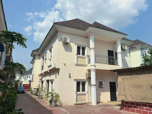 Planet Mars Apartment & suites – khách sạn tại Kubwa