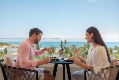 Dreams Aventuras Riviera Maya - All Inclusive in Puerto Aventuras, Mexico