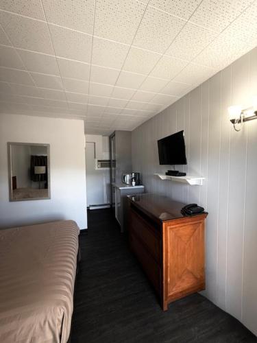 2 bedrooms, 4 beds