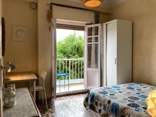 Mediterráneo Rooms Shared Flat 7min Beach Las Arenas rent more 10 days