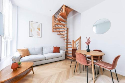 Urban Retreat Brand-New Duplex 2-Bedroom, Paris