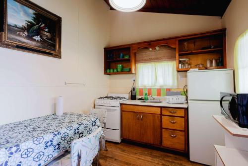 Ambleside - 2-Bedroom Cottage #4, Kawartha Lakes (zdjęcie 5)