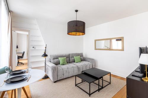 GuestReady - Bright Parisian Charm