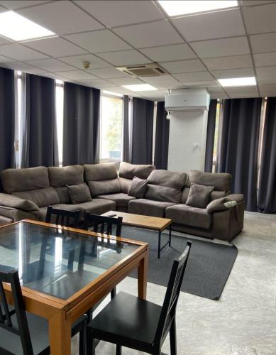 Boutique apartment in the center of Malaga, ideal for groups by Turivida