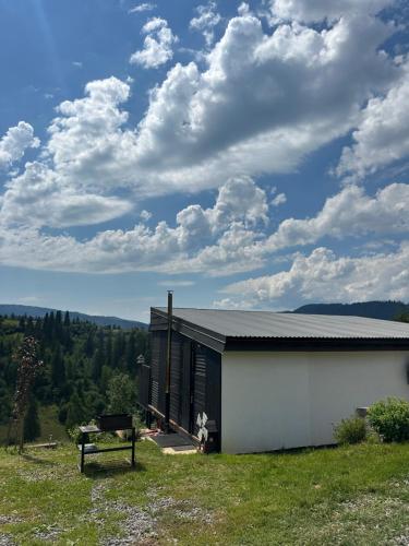 Ecottage котедж для двох у горах із чаном-джакузі, Sławsko