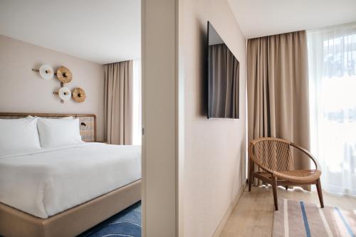 1 queen bed