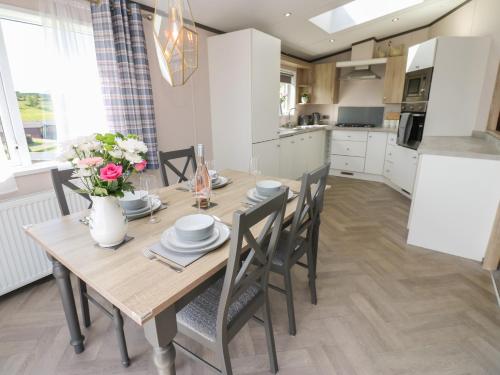 Hotelli välisilme, 52 Parkview, Badger's Retreat in Tunstall