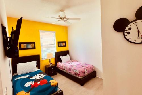 Gated Golf Resort Haven Heated Pool Game Room - image 4