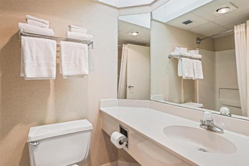 Rodeway Inn and Suites on the River - image 20