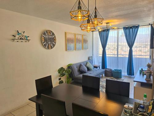 Lujo y Vista al Mar, Playa 200 m, WiFi, Parking in Κοκίμπο