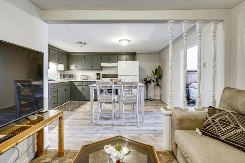 Waterfront Condo 2 Mi to Historic Dtwn Port Huron! in Port Huron (Michigan)