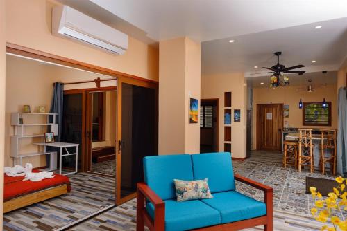 Beachfront 3-Bed, 2-Bath Family Getaway with Pool in Riversdale