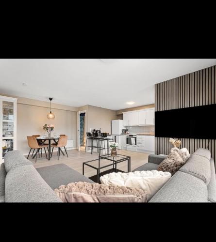 Bright and spacious 2 bedrooms apartment - Apartment - Trondheim