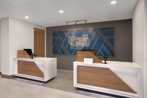 Exterior view, Holiday Inn Express Hotel & Suites DFW West - Hurst By IHG in Hurst