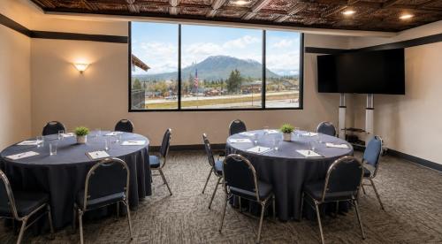 Rocky Mountain Hotel & Conference Center - image 44