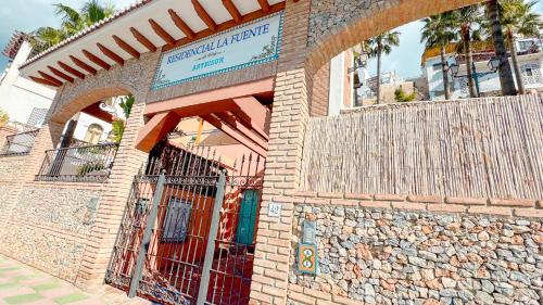 Ground floor 2 bed garden apartment LA FUENTE