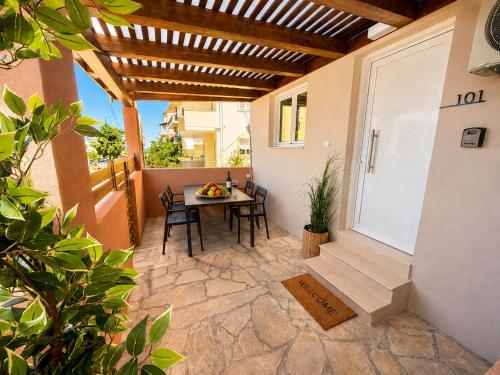 George Airport Apartments 4