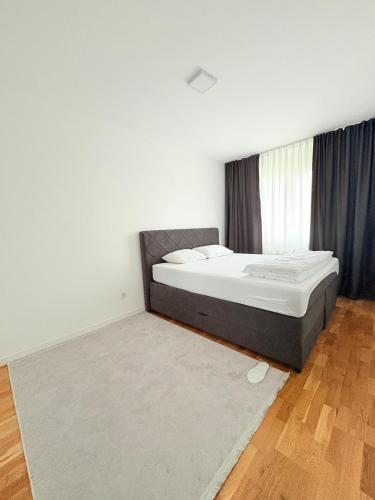 Sky apartment