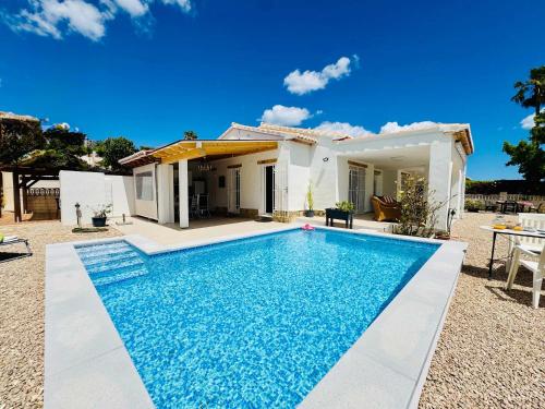 Villa Buena Vida in Beniarbeig