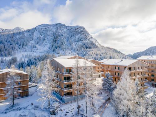 Фасада на хотела, Zirbennest Sonnenalpe Nassfeld Top A03 in Хермагор