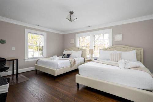 Emerywood Retreat - Chic Interiors in a Premier Neighborhood in Ponto Alto (NC)