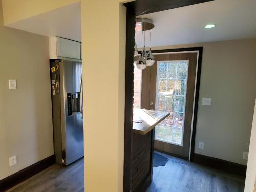 Updated cozy in central Cleveland in بروكلين - أوهايو