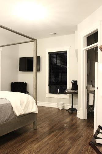 The Plainfield Inn The Plainfield Inn