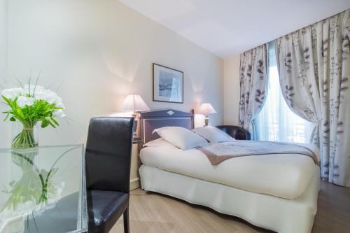 Waldorf Montparnasse - image 9