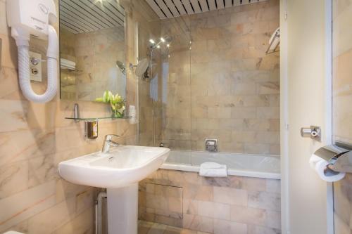 Waldorf Montparnasse - image 10